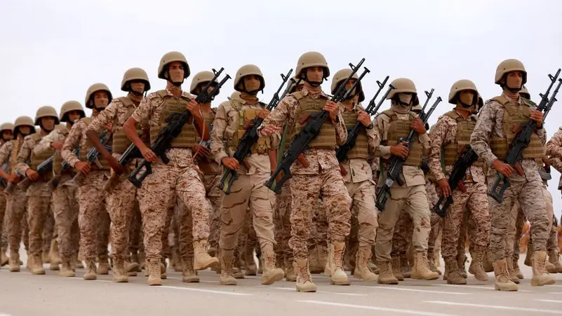 اليمن مباشر.. قوات الحكومة تقصف الحوثيين في تعز والتحالف يدمر شحنة أسلحة مهربة