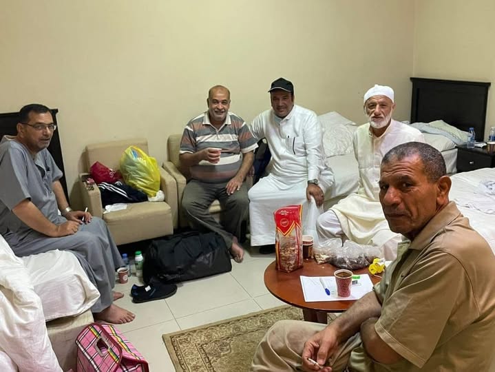 رئيس ملتقى نشامى مكة المكرمة السيد كمال المنسي يلتقى بحجاج بيت الله الحرام الاردنيين بمكة المكرمة للاطمئنان على احوالهم وتقديم العون لهم وحيا الله النشامى 🌹🌹
