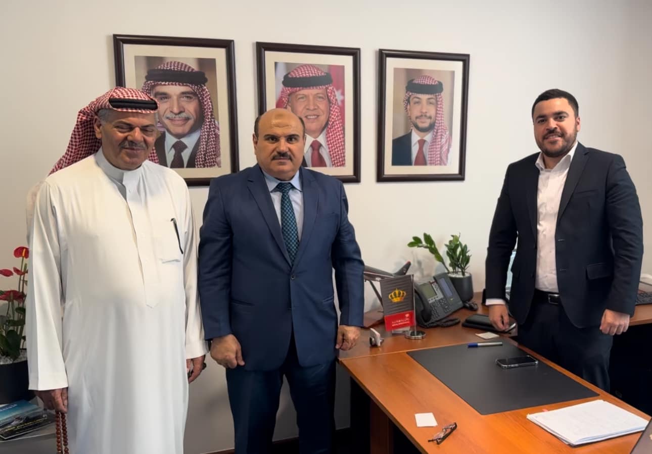 الرفاعي يلتقي مدير تنفيذ المبيعات الدولية بالملكية الأردنية