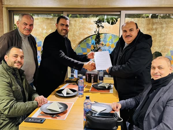 خصومات 15% لحاملي بطاقة مغترب في مطعم دنه